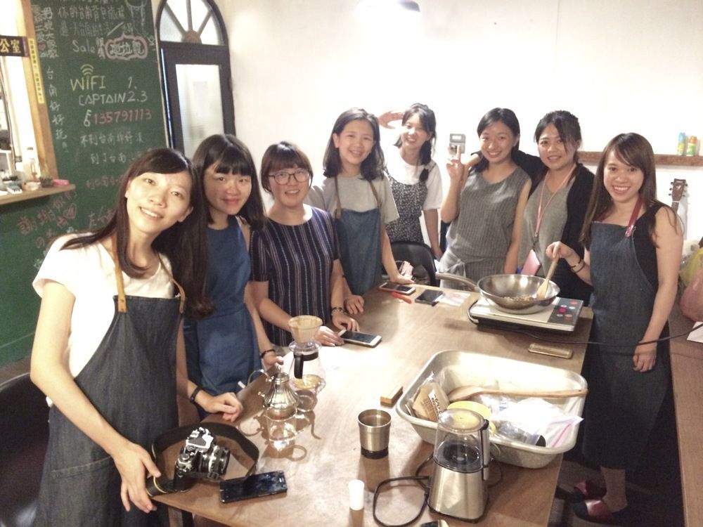 台南 オールド マン キャプテンホステル エクステリア 写真